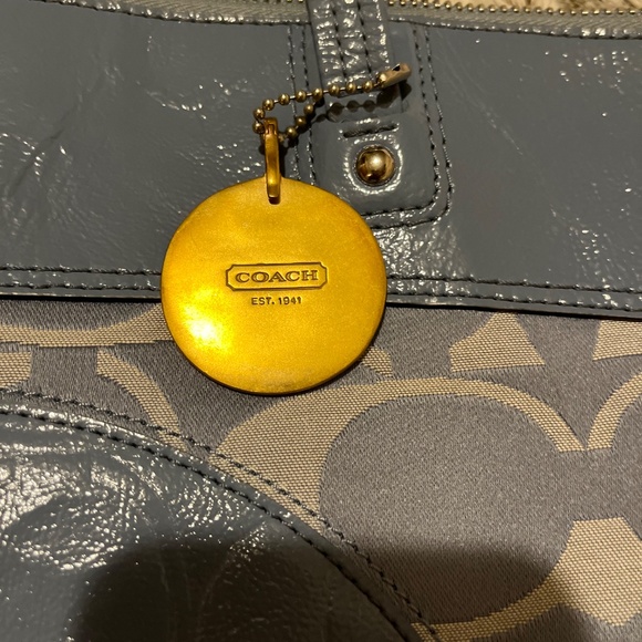 Authentic Coach Laura Baby Blue Large Tote No. F18335 Signature CC’s Monogram - Picture 6 of 14